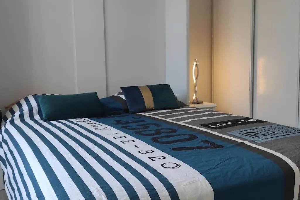 아파트 Appartement T3 Confortable Et Idealement Situe 콩카르노